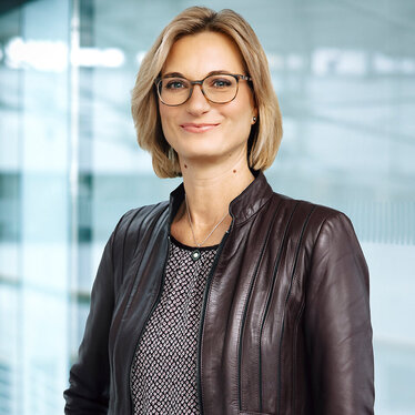 DOUGLAS Group CHRO Mareike Mende-Ratnam